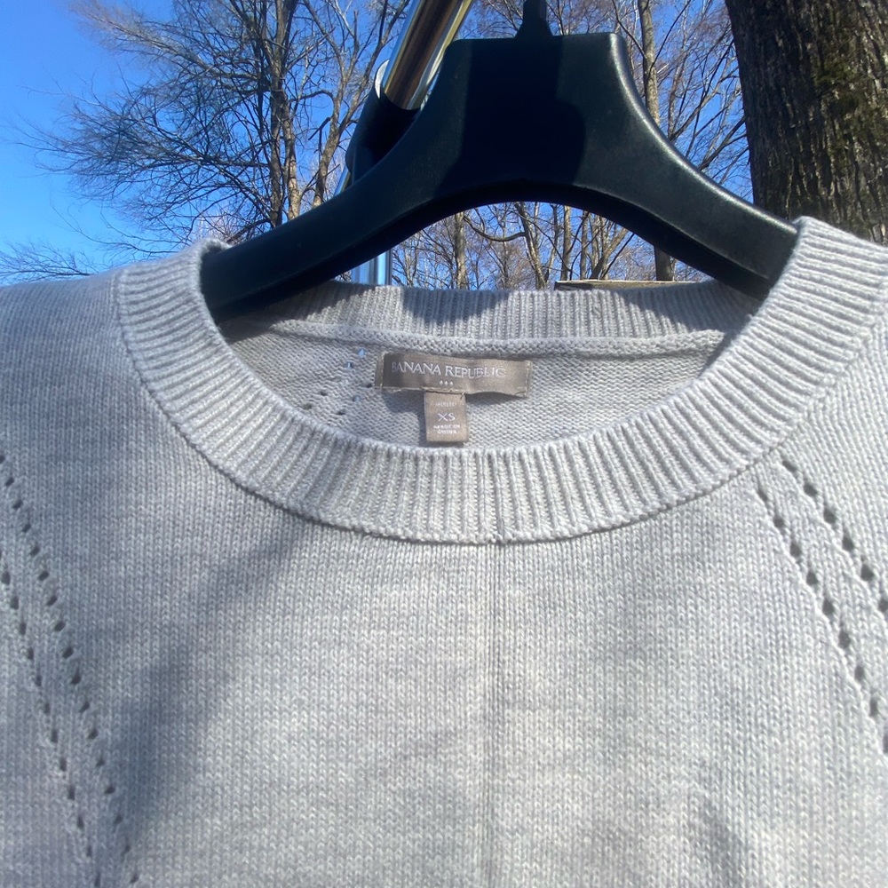 B1G1 Banana Republic XS Sweater